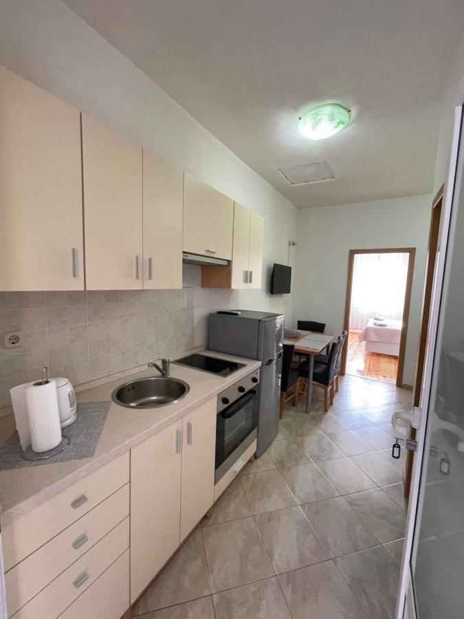 Ivan I Matej Apartments Blace Exterior photo